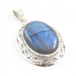 Blue fire labradorite 925 sterling silver intricate cut pendant